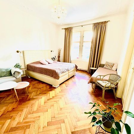 Apartments By Jacob Prague Ngoại thất bức ảnh